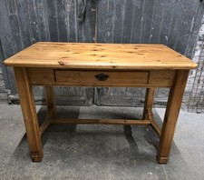 Pine Vintage Country Kitchen