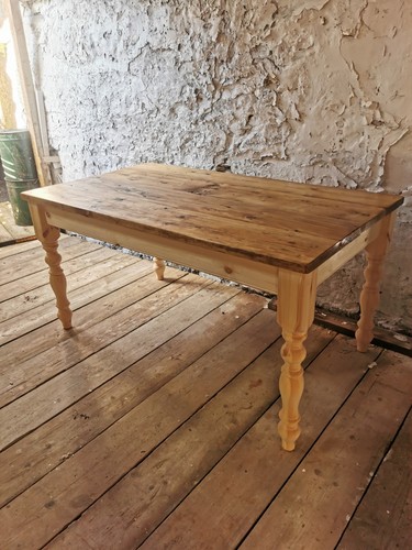 Rustic reclaimed plank - reclaimed,