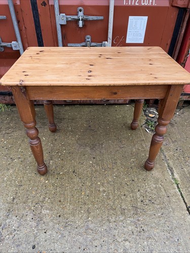 Vintage small solid pine - small,