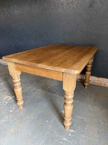 Vintage dining table country - dining,
